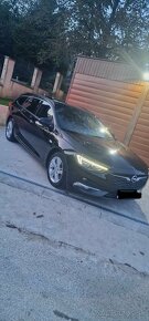 Predám Opel INSIGNIA SPORTS TOURER - 12