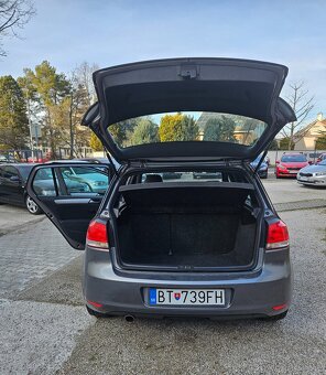 Volkswagen Golf  1.6TDI   77kW - nafta - 12