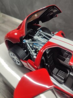 Ford GT 1:18 Autoart - 12