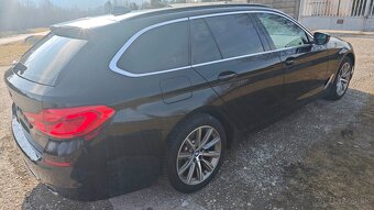 BMW 520d xDrive - 12