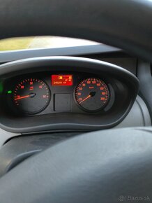 Predám opel vivaro 2.0 TDI   ,  84kw - 12