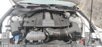 Ford Mustang GT 5,0L V8 - 12