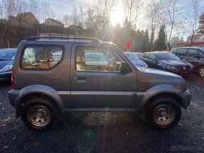 Suzuki Jimny 1.3 16V 62kW 4X4 tažné vyhř.sedadla 2005 161tkm - 12