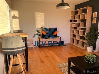 Slnečný 2-izbový byt s loggiou na Kalvárii – 55 m² - 12