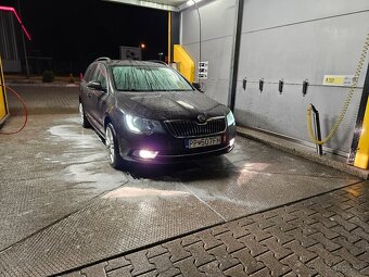 Škoda Superb 2.0 TDI 4X4 - 12