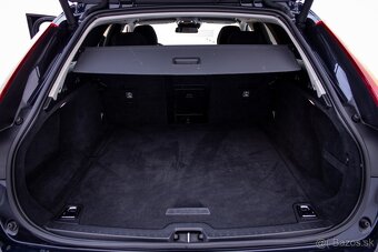 Volvo v90 D4 140kw 8s automat r.v. 2017 - 12