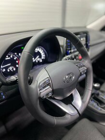 Hyundai i30 2020 1.5tgi AT/7 VYSOKÁ VÝBAVA  1.majiteľ - 12