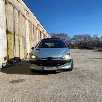 Predám Peugeot 206 2 l Turbo HDI Viac informácií na tel. - 12