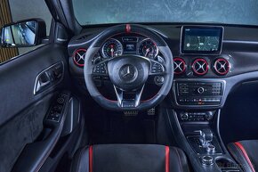 Mercedes-Benz GLA AMG 45 4MATIC A/T, 280kW - 12