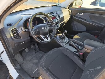 Kia Sportage 1.6 - 12