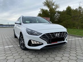 Hyundai i30 CW Kombi 1.6 CRDi Family DTC - 12