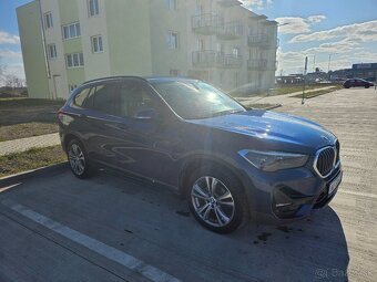 BMW X1 sDrive18d  4x4 M sprort pak  Rok 2019 - 12