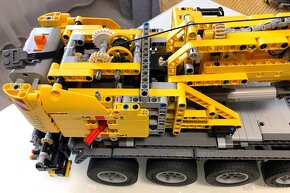 LEGO Technic zbierka na predaj: 8 setov - 12