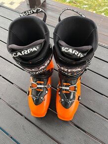 Scarpa maestrale 290mm, na nohu 44,5 - 12