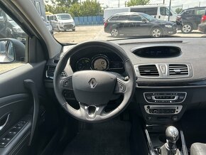 Renault Mégane Grandtour 1.6 dCi Bose - 12