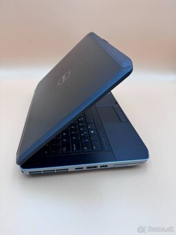 Notebook 14" DELL.Intel i5-3340M 2x2,70GHz.8gb ram.256gbSSD - 12