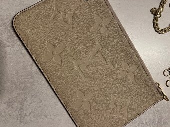 Louis Vuitton nová originál pochette - 12