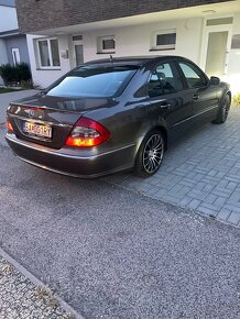 Predam  mercedes  E 211    320  cdi  a  280  cdi - 12