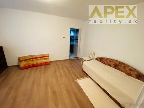 Exkluzívne APEX reality prenájom 3i. RD v H. Otrokovciach - 12