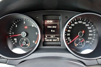 Volkswagen Golf 1.6 TDI MATCH - 12