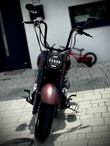 Yamaha Royal Star XVZ 1300 - 12