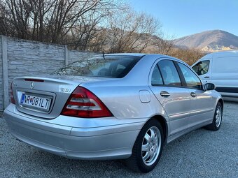 Mercedes-Benz C trieda Sedan 220 CDI Elegance - 12