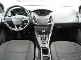 Ford Focus - 12