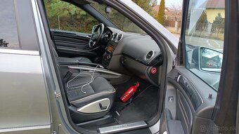 Mercedes-Benz ML350CDi Grand Edition - 12