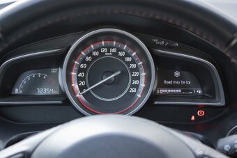 Mazda 3 2.0 Skyactiv - 12