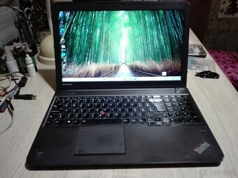 Lenovo S540. i5. 15,6" FHD. SSD 256 GB. Grafika 2GB. RAM 10 - 12