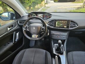 Peugeot 308 - 12