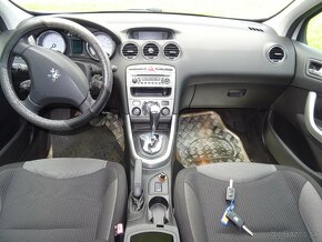 Peugeot 308 1,6i 103 kW automat, nepojízdný - 12