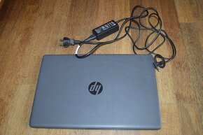 predam notebook HP 255 G7 - 12