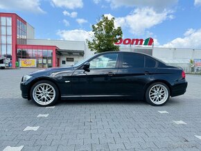 BMW E90 2.0 - 12