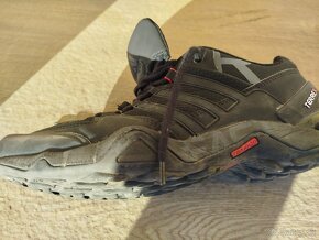 Botasky Adidas TEREX veľkosť 9,5 predám. - 12