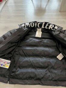 Pánska zimná Bunda Moncler siva predĺžená - 12