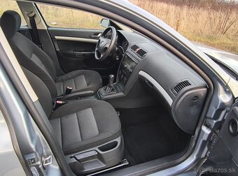 Skoda Octavia 1.6 MPI Benzin 75kw - 12