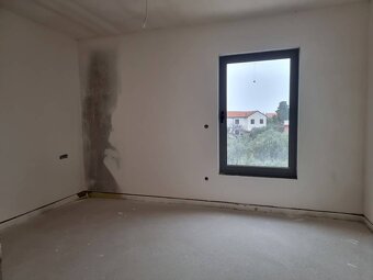 CHORVÁTSKO - Luxusné priestranné apartmány - TRIBUNJ - 12