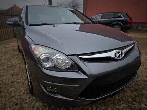 Hyundai i30 1.4i CVVT Facelift 2011 111 000km - 12