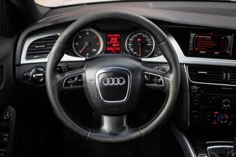 Audi A4 Avant QUATRO S-LINE - 12