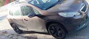 Predám Peugeot 2008 1.2 benzin - 12