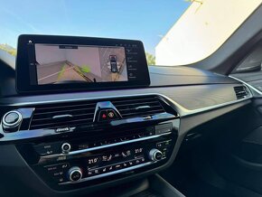 BMW rad 5 540xD 250kw Touring Luxury TOP VÝBAVA - 12