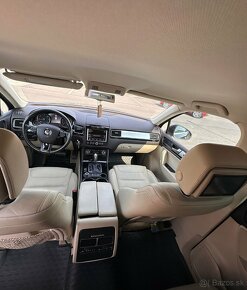 Volkswagen Touareg 3.0 tdi - 12