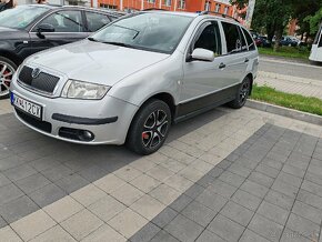 Škoda Fabia 1.2 benzín 47kw 2007r.v. - 12