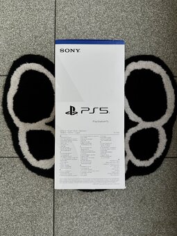 PlayStation 5 Slim - 12