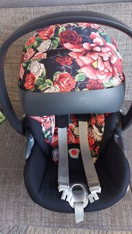 Autosedacka Cybex Cloud Z I-size Spring Blossom Dark s bazou - 12