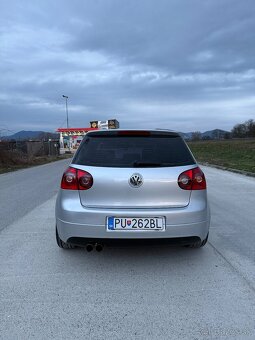 Volkswagen Golf V 2.0tdi 103kw - 12