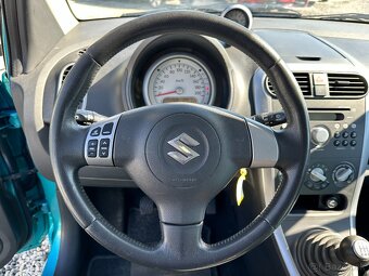 Suzuki Splash 1.0 GC AC - 12