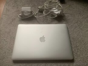 Apple MacBook MacOS Calina 10.15.7 - 12