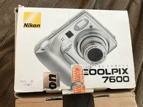 NIKON COOLPIX 7600 este v povodnom baleni aj s obalom gratis - 12